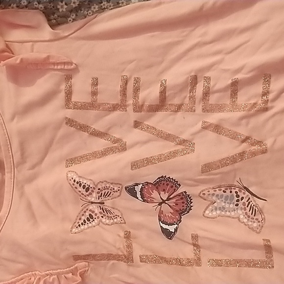 Girls shirts size 7/8 - Picture 2 of 4